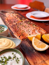 Lade das Bild in den Galerie-Viewer, Ticket für Flammlachs Karfreitag (03.04.2026) in Linkenheim bei Marianne's Flammkuchen (auch to go möglich)