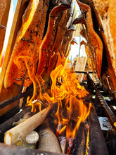 Lade das Bild in den Galerie-Viewer, Ticket für Flammlachs Karfreitag (03.04.2026) in Linkenheim bei Marianne's Flammkuchen (auch to go möglich)