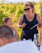 Lade das Bild in den Galerie-Viewer, Ticket für &quot;DINNER im Weinberg&quot; in Insheim (bei Landau) am 03. &amp; 04. Juni 2026
