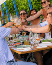 Lade das Bild in den Galerie-Viewer, Ticket für &quot;DINNER im Weinberg&quot; in Insheim (bei Landau) am 03. &amp; 04. Juni 2026
